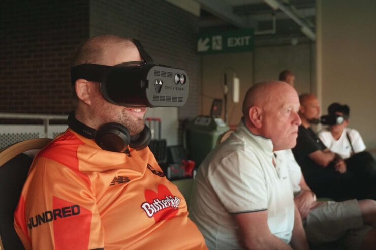 Image for Breaking boundaries: the headsets bringing cricket to partially sighted fans
